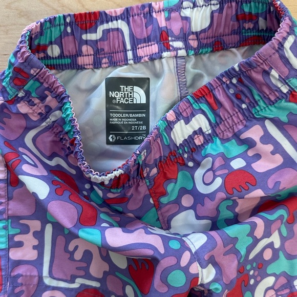 Colorful Abstract Patterned Shorts - Picture 3 of 3